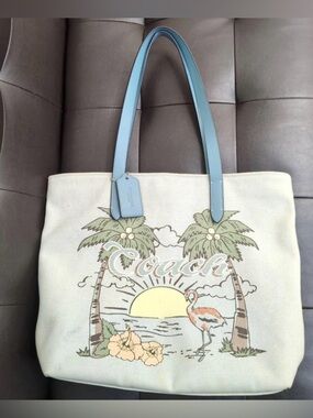 Coach Hawaii Release Aloha Summer Tote Bag EUC